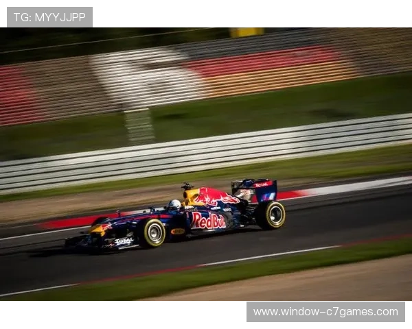 F1赛季最新动态：维特尔宣布退役，梅赛德斯和红牛争夺冠军宝座